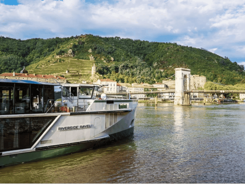 Croisières : Évasion et Détente en Mer