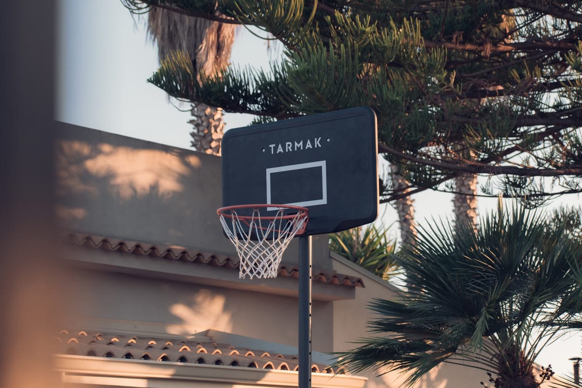Quel budget prévoir pour inscrire son fils au basket ?